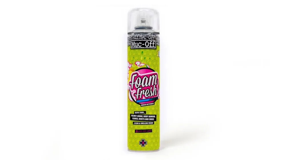Pěnový čistič výstelky helmy MUC-OFF Foam Fresh – 400 ml Hit Sezóny