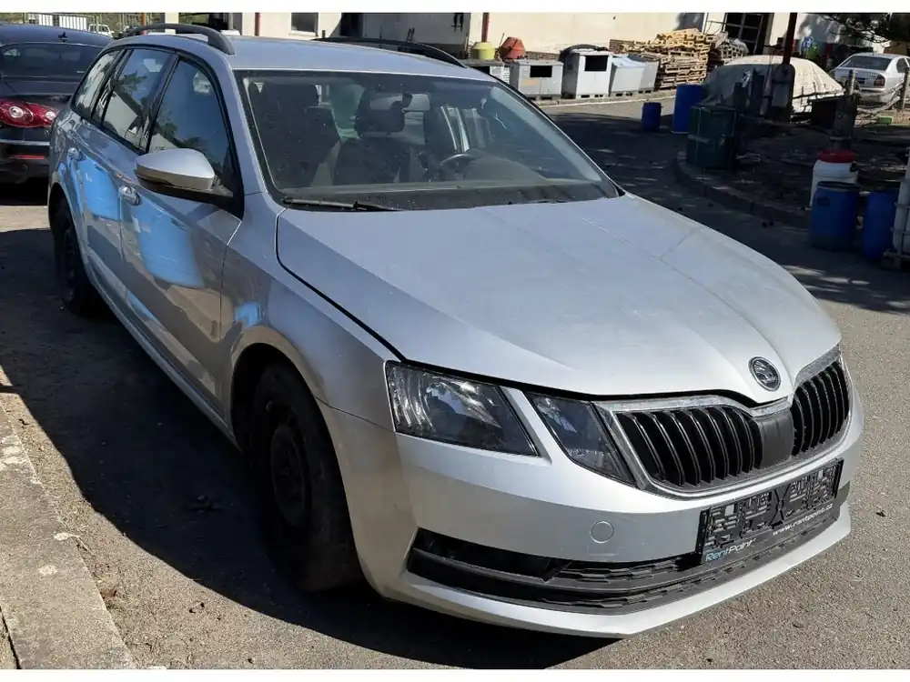 ŠKODA OCTAVIA III (facelift) rozprodáme na díly Přímo Od Výrobce